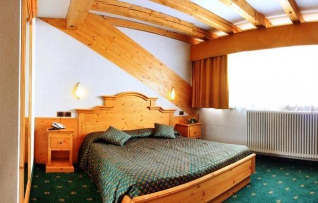 Sporting Hotel Пасо дел Тонале Екстериор снимка