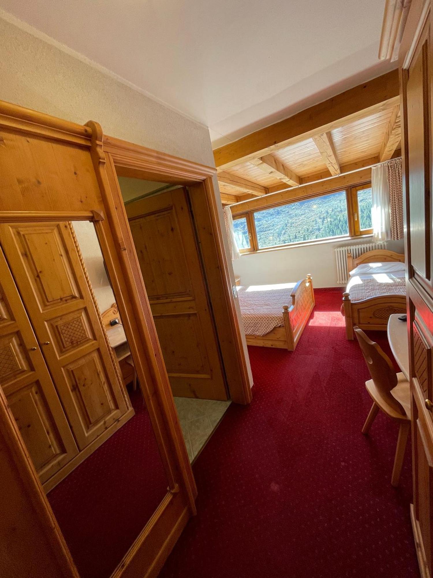 Sporting Hotel Пасо дел Тонале Екстериор снимка