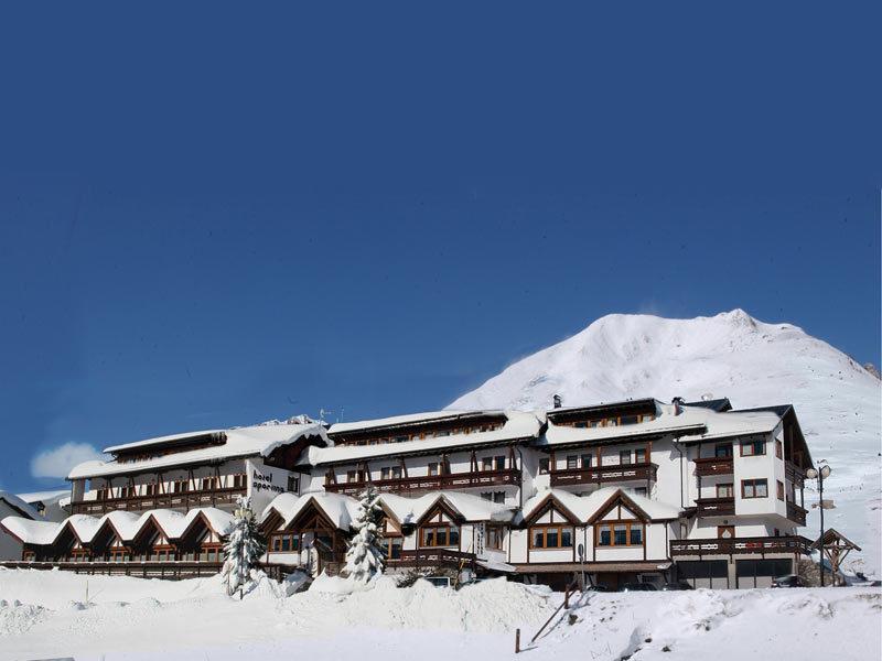Sporting Hotel Пасо дел Тонале Екстериор снимка